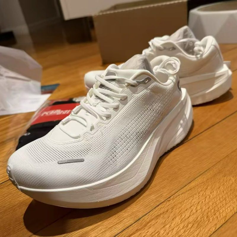 Buty do biegania DYNAFISH Xiao – Men Shoes Vs Women recenzja i cena