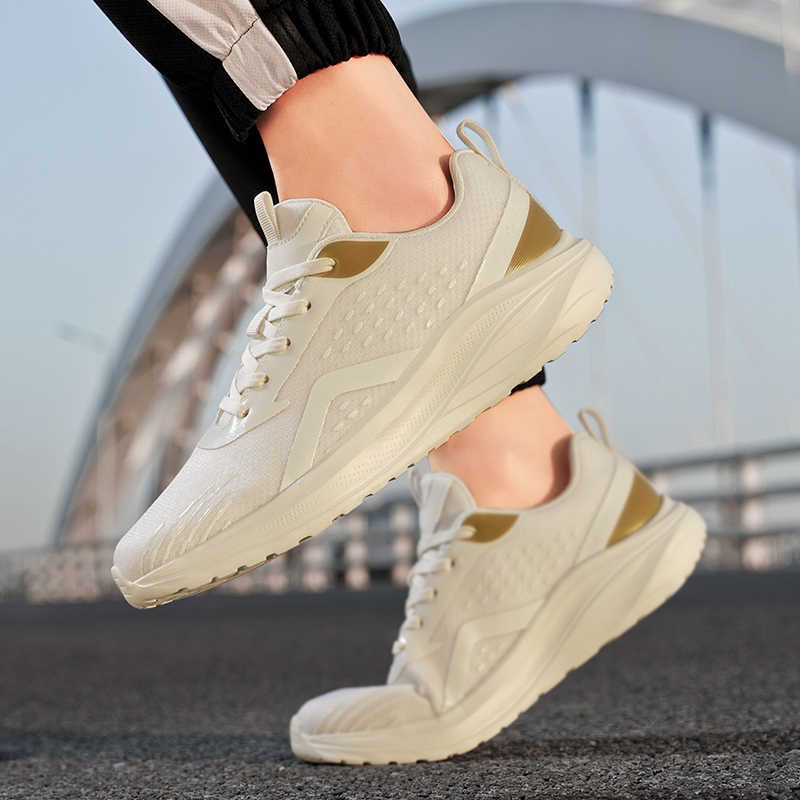 Antypoślizgowe męskie buty Ete – Men Shoes Name recenzja i cena