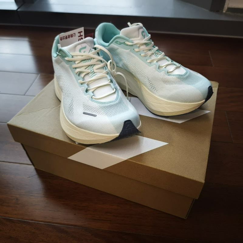 Buty do biegania DYNAFISH dla  – Men Shoes Vs Women recenzja i cena