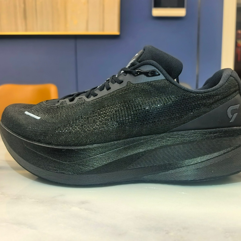 Buty do biegania DYNAFISH dla  – Men Shoes Vs Women recenzja i cena